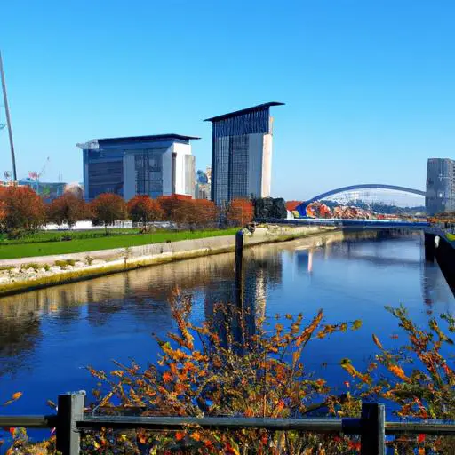 Salford, UK : Interesting Facts, Famous Things & History Information | What Is Salford Known For?