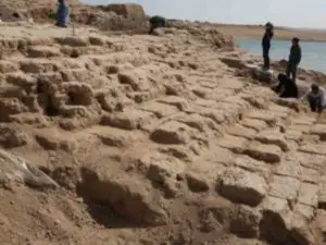 Lost Ancient Palace Appears in Mosul