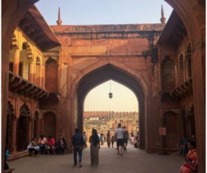 agra fort architecture-min