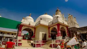 Information about dakor temple