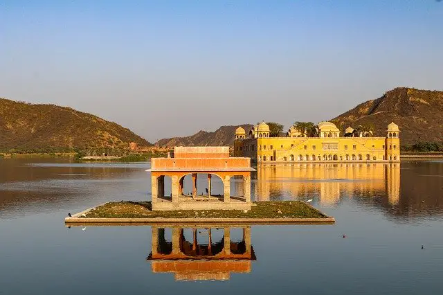 jal-mahal facts