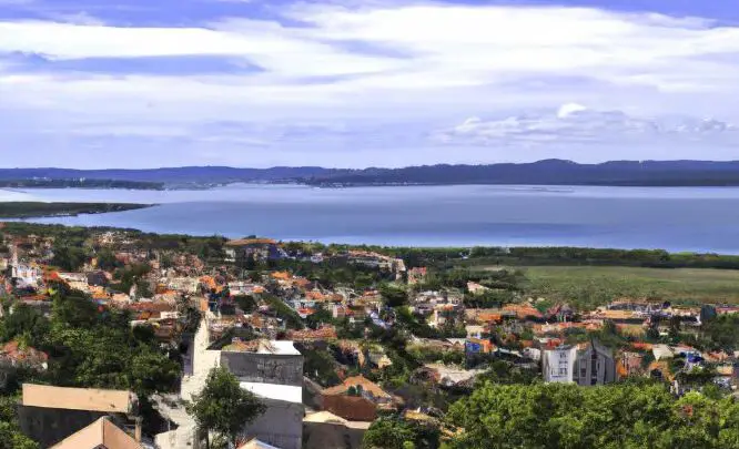 Glina, City: Facts, What to Eat, What To Buy & Tourist Attraction