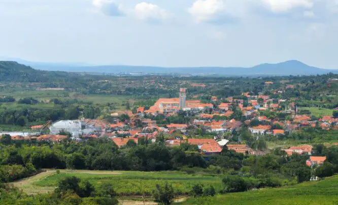 Jastrebarsko, City: Facts, What to Eat, What To Buy & Tourist Attraction