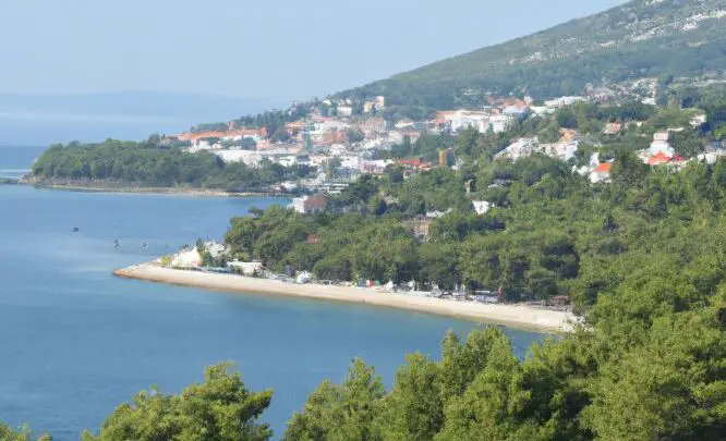 Novi Vinodolski, City: Facts, What to Eat, What To Buy, Tourist Attraction & Things to Do