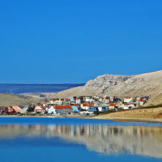 Pag, City: Facts, What to Eat, What To Buy &#038; Tourist Attraction