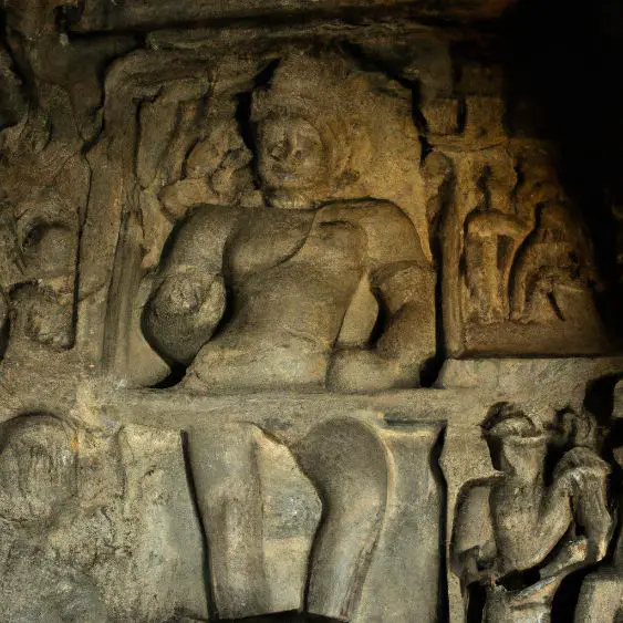 Elephanta Caves : Interesting Facts, Information &#038; Travel Guide
