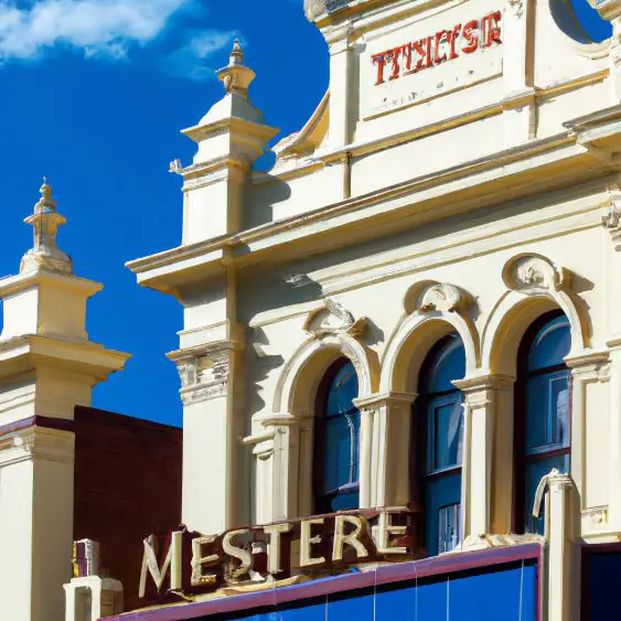 Her Majesty&#8217;s Theatre : Interesting Facts, Information &#038; Travel Guide