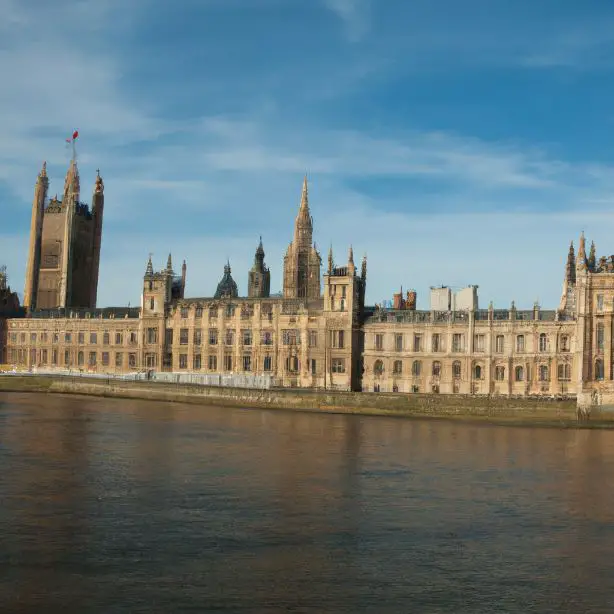 Houses of Parliament, London : Interesting Facts, Information &#038; Travel Guide