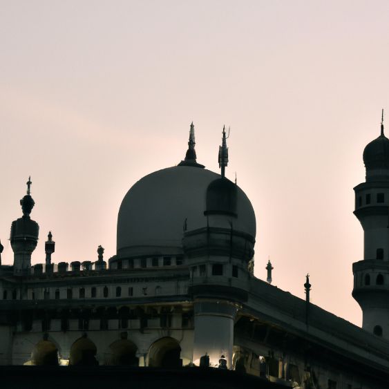 Mecca Masjid : Interesting Facts, Information &#038; Travel Guide