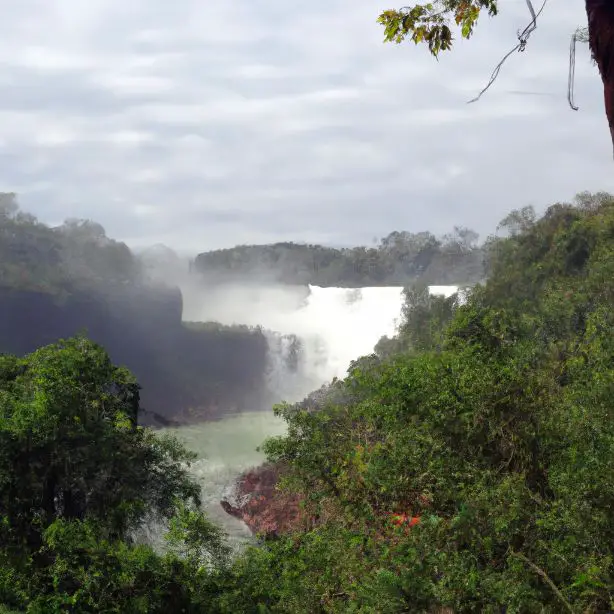 Puerto Iguazú : Interesting Facts, Historical Monuments &#038; Information | What is Puerto Iguazú known for