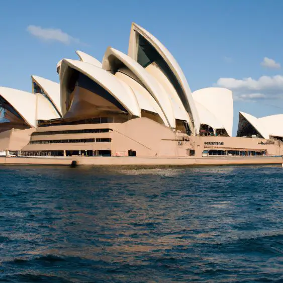 Sydney Opera House : Interesting Facts, Information &#038; Travel Guide